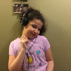 Meet your Posher, Emily